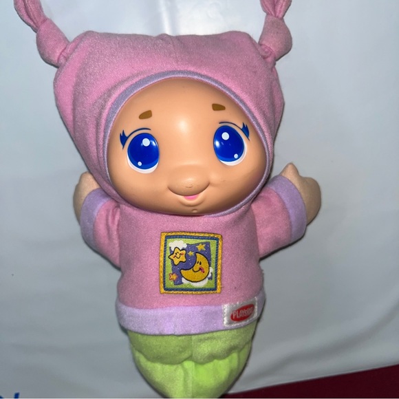 Gloworm Pink Green Glow Worm Hasbro 2008 Musical Night Light Doll use batteries - Picture 3 of 13
